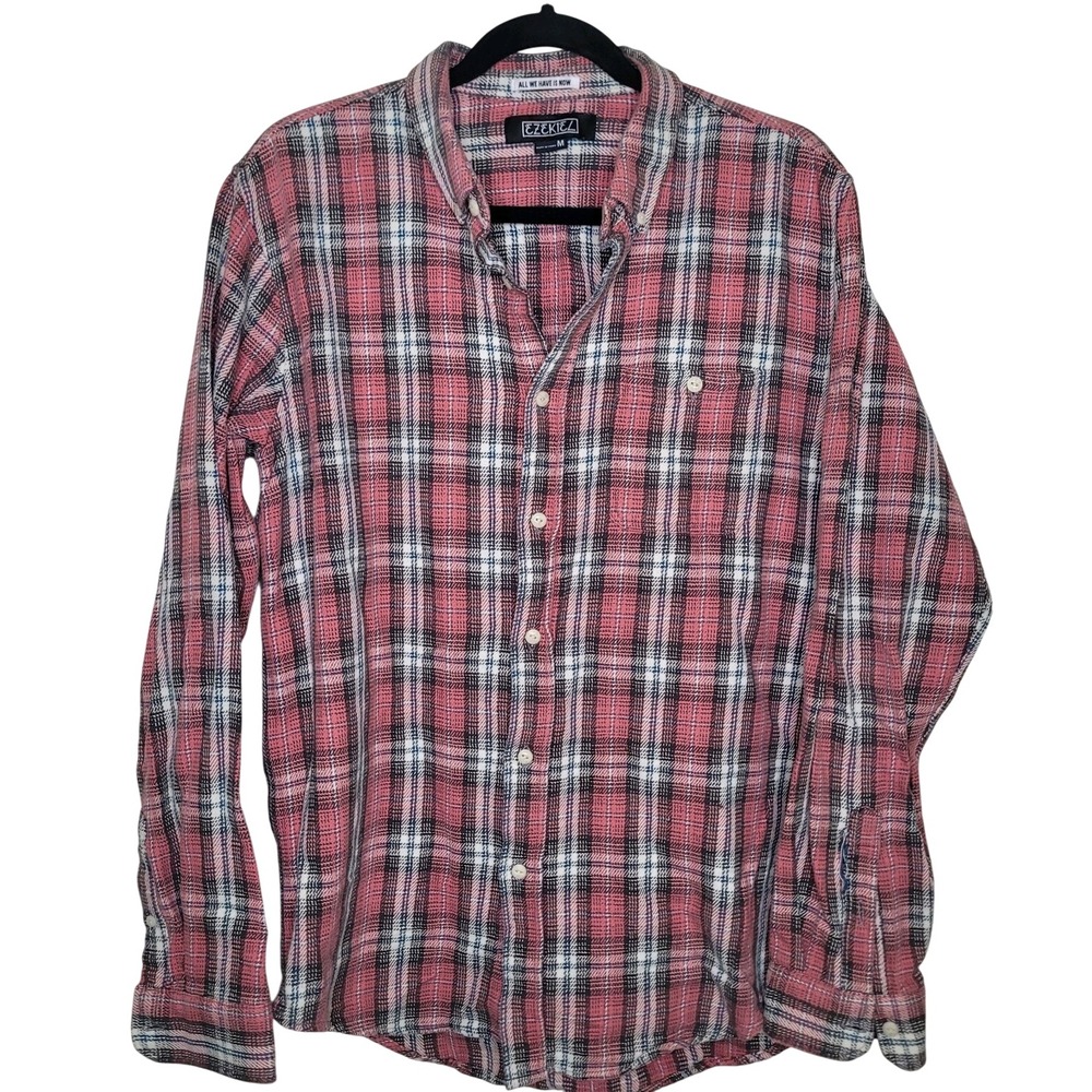 Ezekiel Flannel Men's Long Sleeve Size M Button Down Shirt 100% Cotton Plaid